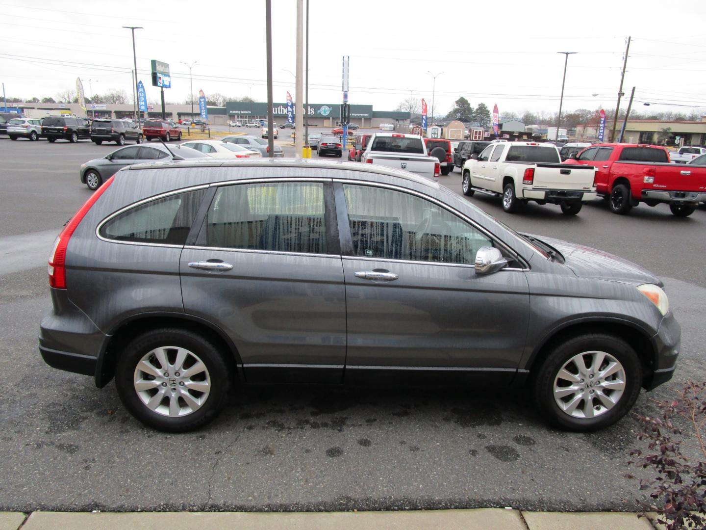 2011 GRAY Honda CR-V LX 2WD 5-Speed AT (5J6RE3H35BL) with an 2.4L L4 DOHC 16V engine, 5-Speed Automatic transmission, located at 1814 Albert Pike Road, Hot Springs, AR, 71913, (501) 623-1717, 34.494228, -93.094070 - Photo#6